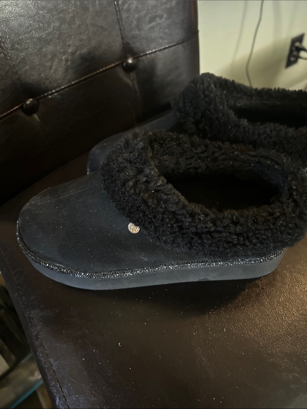 JOY Plush Black Slippers w/ Sparkle